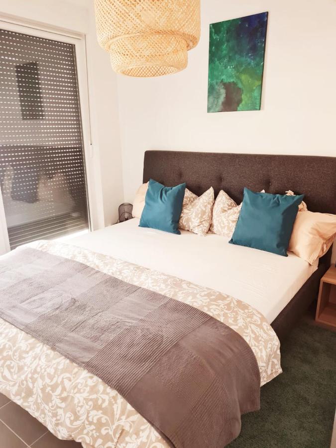 Newhome Nicole Premantura Eksteriør billede